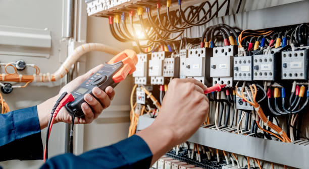 Best Residential Electrician Services  in Deephaven, MN